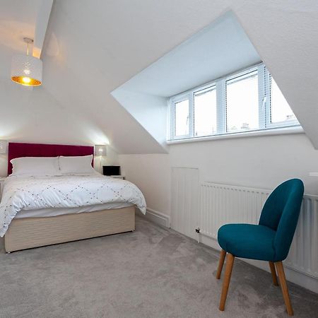 Cosy 2 Bed Apartment - Close To Leeds Centre エクステリア 写真